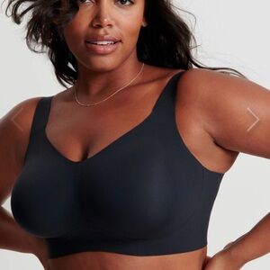 ISO: Evelyn and Bobbie Beyond Bra - Size L - NWT